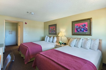 Room, 2 Queen Beds, Accessible, Non Smoking