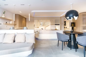 Mykonos Honeymoon Luxury Suite Hot Tub