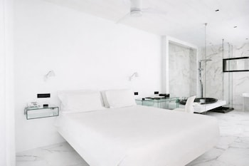 Deluxe Suite Sea View