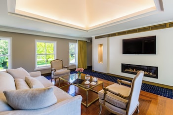 Mangapapa Suite