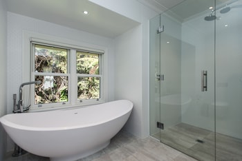 Cottage Suite