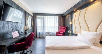 Deluxe Single Room