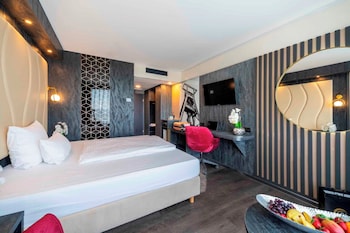 Deluxe Single Room