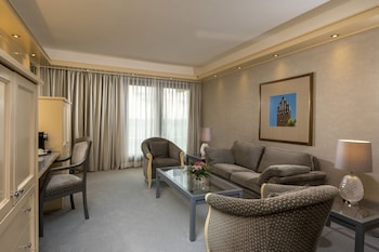 Suite (Double Use)