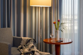 Comfort Family Room