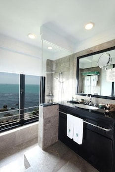 Wellbeing Villa on the Rock