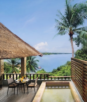 Rainforest Seaview Villa