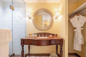 Tower Suite II, 1 Bedroom