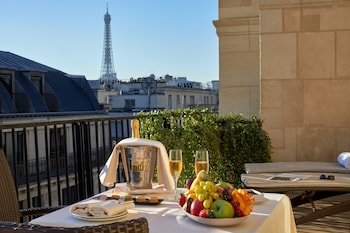 Baverez Suite Terrace Eiffel Tower