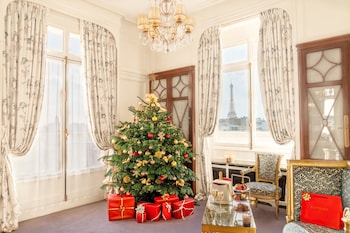 Eiffel Tower Terrace Suite