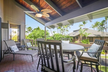 Room, 2 Bedrooms, 2 Bathrooms, Partial Ocean View (Unit 1403)