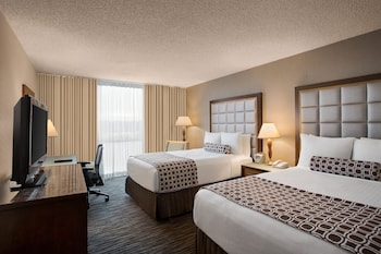 Premium Room, 2 Double Beds, Refrigerator (High Floor)