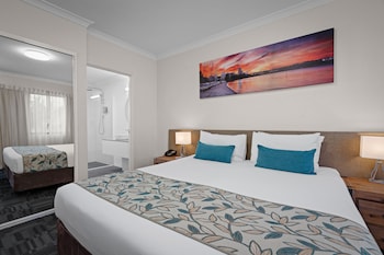 One Bedroom Apartment