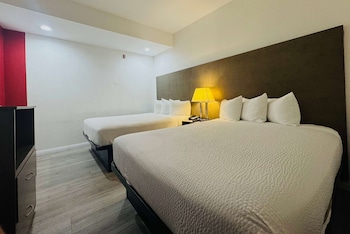 Suite, 1 Bedroom, Non Smoking (2 Queen Beds)