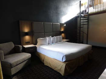 Suite, Multiple Beds, Non Smoking
