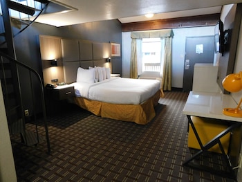 Suite, Multiple Beds, Non Smoking (Loft)