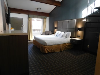 Suite, Multiple Beds, Non Smoking