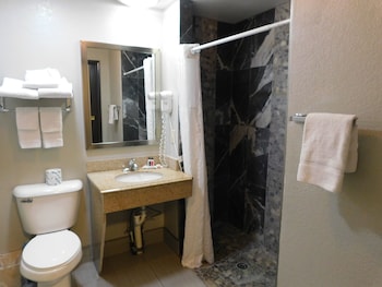 Standard Room, 2 Queen Beds, Accessible, Non Smoking