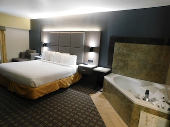 Studio Suite, 1 King Bed, Non Smoking