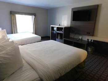 Standard Room, 2 Queen Beds, Accessible, Non Smoking