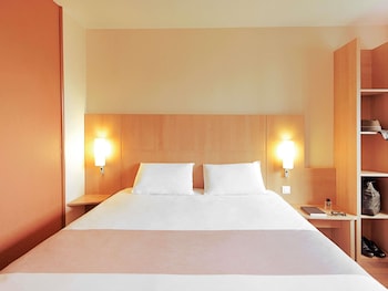 Standard Room, 1 Double Bed, Accessible (Accessible)