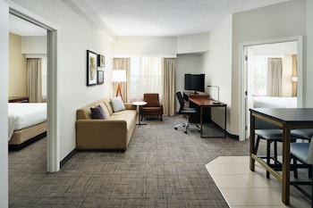 Suite, 2 Bedrooms (Mobility Accessible, Tub)