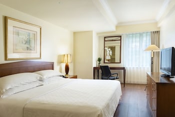 Room, 3 Bedrooms, Smoking