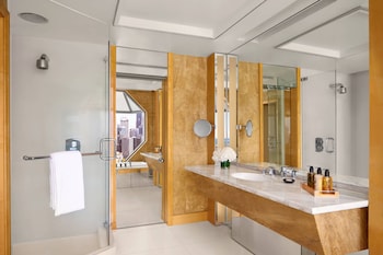 Deluxe Room, 2 Twin Beds, Non Smoking, Bay View (Deluxe Marina)