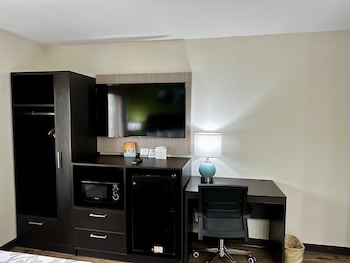 Standard Room, 2 Double Beds, Non Smoking