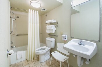 Room, 1 King Bed, Accessible, Non Smoking