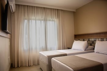 Family Apartment, 2 Bedrooms, Oceanfront