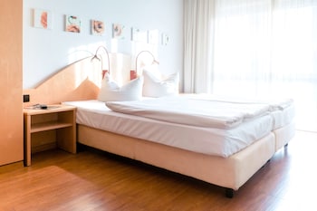 Standard Room, 2 Single Beds