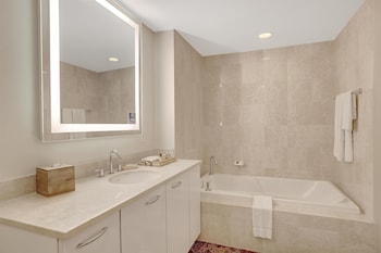 Room, 1 King Bed