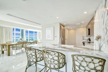 Penthouse, 3 Bedrooms, Oceanfront