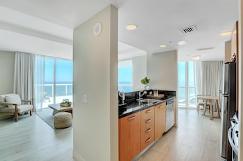 Suite, Multiple Beds