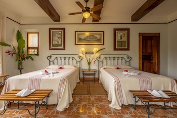 Superior Room, Jetted Tub