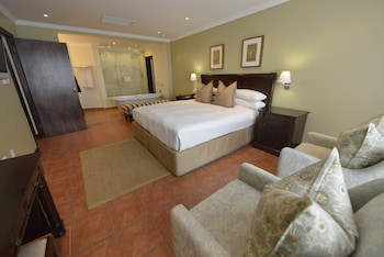 Executive Suite - Balcony & Sea View