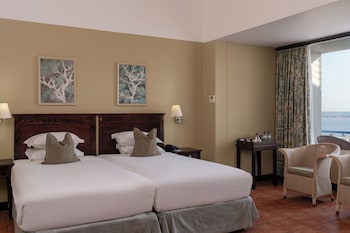 Superior Twin Room -Balcony &  Sea View
