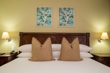 Standard Double Room - Balcony & City View