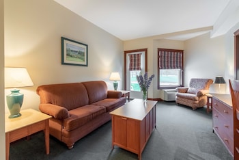Executive Suite, 1 King Bed with Sofa bed