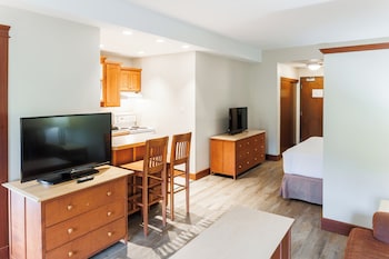 Junior Suite, 1 King Bed with Sofa bed