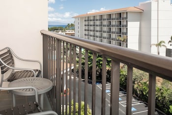 Hoku Studio King Suite