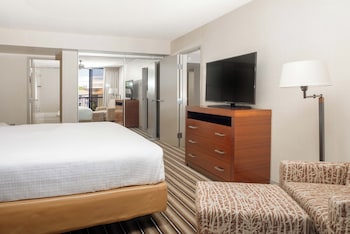 Hoku Suite