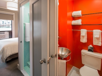 Standard Room, 1 Double Bed (Mini Full)
