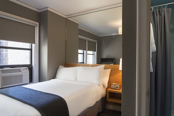 Standard Room, 1 Double Bed (Mini Full)