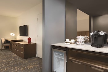 Deluxe Room, 2 Queen Beds