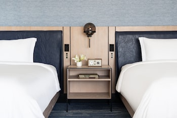 Deluxe Room, 2 Queen Beds, Balcony, Tower (Tower)