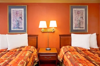 Room, 2 Double Beds, Smoking