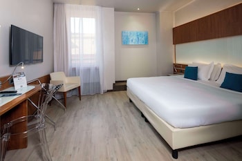 Standard Room, 1 Queen Bed