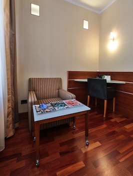 Junior Suite, 1 Queen Bed